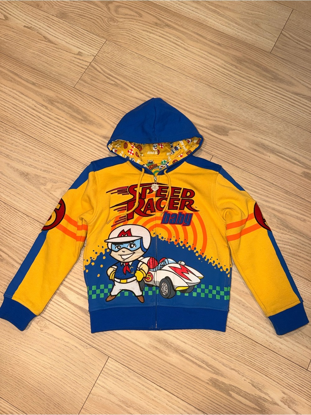 Speed Racer Baby Boys' Yellow & Blue Hooded Zip Sweater Y2K. Size 6-7 kids.